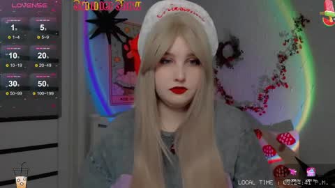 Snapshot of crystal__chris chatting on December 2024 07:21:02 PM Chris online show from December 2024 07:21:02 PM