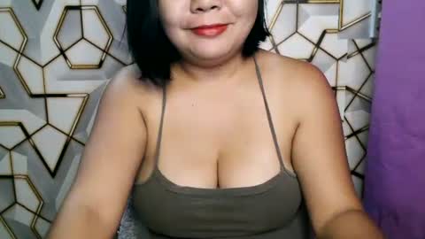 Crys online show from March 2025 02:32:02 PM