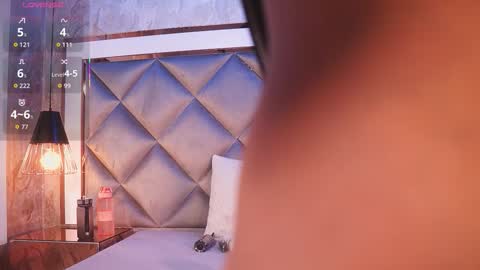 crystal_gilton online show from March 2026 07:10:01 PM