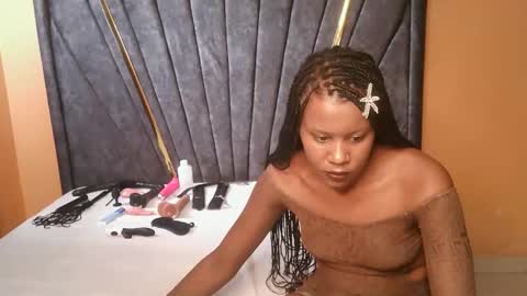 lisa online show from October 2025 10:00:02 AM