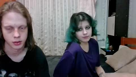 Snapshot of crystal_porn_love chatting on March 2025 07:59:02 PM Crystal and Marcl online show from March 2025 07:59:02 PM