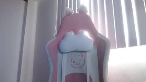 Snapshot of crystal_starx chatting on September 2025 11:12:02 AM Crystal Blaze online show from September 2025 11:12:02 AM