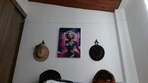 Crystal Blaze online show from March 2026 12:01:02 PM