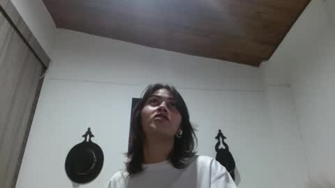 Crystal Blaze online show from April 2026 03:00:02 AM