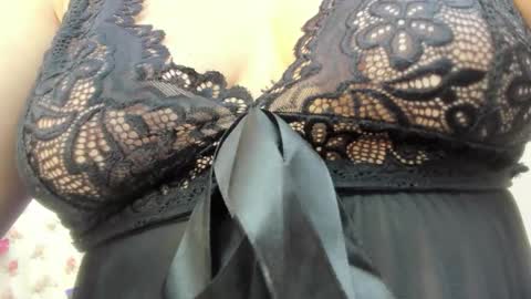 Snapshot of crystal_watson0 chatting on June 2026 02:28:01 PM Milf Latina online show from June 2026 02:28:01 PM