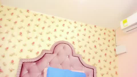 Snapshot of crystal_watson0 chatting on August 2026 03:15:01 PM Milf Latina online show from August 2026 03:15:01 PM