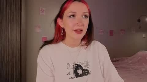 Grace online show from September 2025 07:59:01 PM