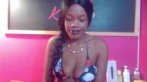 Crystal online show from February 2025 07:17:02 PM