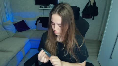 crystalemily online show from March 2026 07:13:02 PM