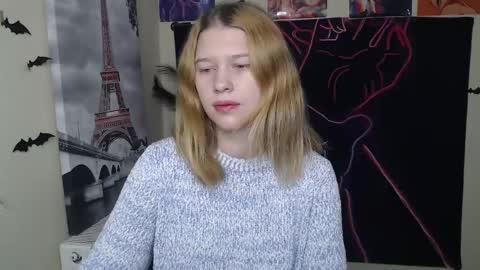 Stella online show from November 2025 07:00:01 AM