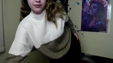 Stella online show from April 2026 06:45:01 PM