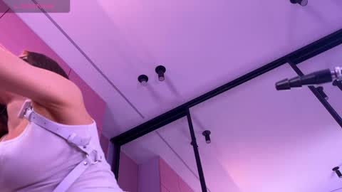 Lana online show from January 2025 04:25:02 PM