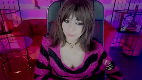 Snapshot of crystallbloom chatting on February 2026 04:12:02 PM crystallbloom online show from February 2026 04:12:02 PM