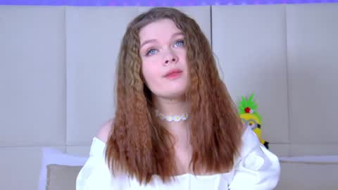 Crystal online show from February 2025 06:24:02 AM