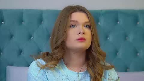 Crystal online show from February 2026 06:11:02 PM