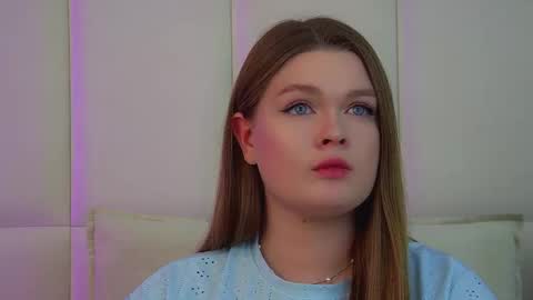 Crystal online show from March 2026 06:19:01 AM