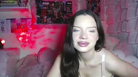 MissCrystal online show from November 2025 03:16:02 AM