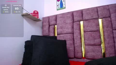 ASHLEY online show from October 2025 07:23:02 PM