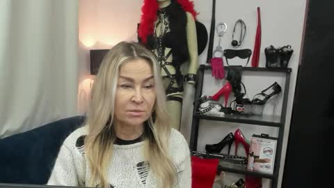 CrystalHotty online show from January 2026 05:33:02 AM