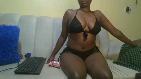 Cubnoni online show from December 2025 10:26:01 PM