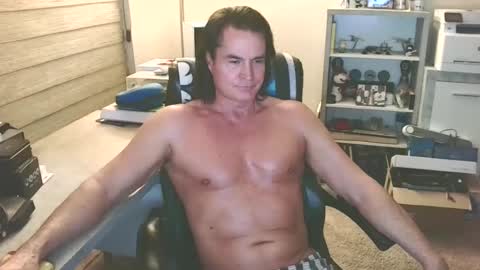 Snapshot of cucuforcocopuffs chatting on December 2024 03:49:01 AM Yup... kinda old but Stop in and say hello online show from December 2024 03:49:01 AM