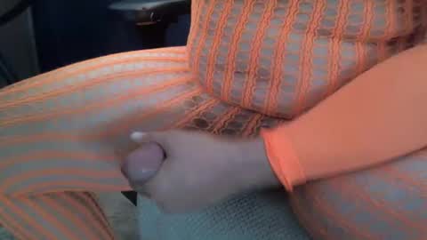 cuddlebeardeluxe online show from October 2025 03:03:02 PM