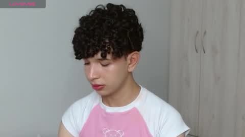 Cuddly online show from February 2025 08:33:02 PM