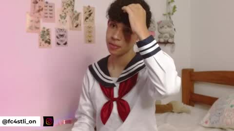 Snapshot of cuddly_twinkie chatting on May 2026 08:42:01 AM Cuddly online show from May 2026 08:42:01 AM