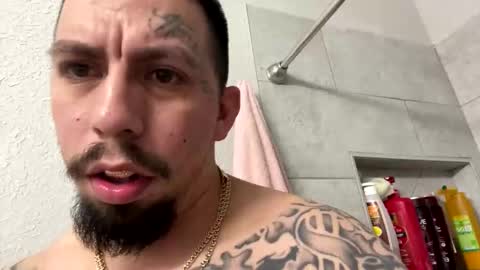 cuete2100 online show from November 2025 06:46:01 AM