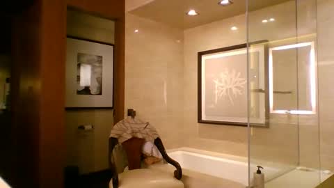 culturalclash1985 online show from November 2025 07:52:02 AM