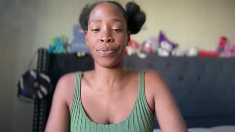 Snapshot of cum2charmxx chatting on April 2026 12:39:01 AM cum2charmxx online show from April 2026 12:39:01 AM