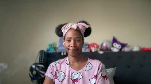 Snapshot of cum2charmxx chatting on May 2026 07:53:02 PM cum2charmxx online show from May 2026 07:53:02 PM