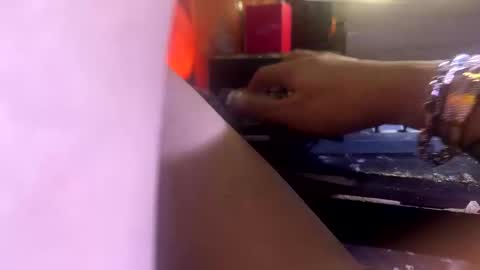 im KIM new girl to spoil online show from February 2025 04:25:02 PM