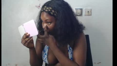 Snapshot of cum_ebony_xxxpetit chatting on July 2026 12:50:02 AM Teeha online show from July 2026 12:50:02 AM