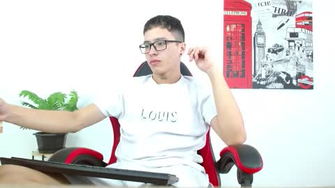 cumandres online show from September 2025 02:06:02 PM