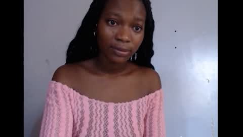 Snapshot of cumebony_petit chatting on September 2025 02:51:01 PM cumebony_petit online show from September 2025 02:51:01 PM