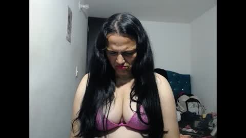 Snapshot of cumeva69 chatting on December 2024 04:07:02 AM cumEva69 online show from December 2024 04:07:02 AM
