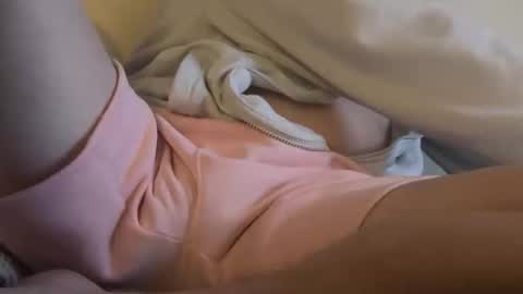 Snapshot of cumfar1985 chatting on November 2025 04:05:01 PM Cumfar online show from November 2025 04:05:01 PM