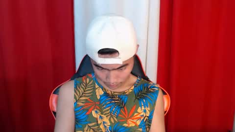 Snapshot of cumhavefun25 chatting on May 2026 05:40:02 PM ask me online show from May 2026 05:40:02 PM