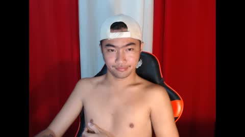 Snapshot of cumhavefun25 chatting on May 2026 10:04:02 PM ask me online show from May 2026 10:04:02 PM