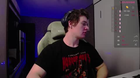 Snapshot of cumzan_ chatting on February 2025 09:35:01 AM Tarzan online show from February 2025 09:35:01 AM