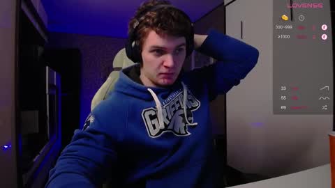 Snapshot of cumzan_ chatting on February 2025 12:08:01 AM Tarzan online show from February 2025 12:08:01 AM