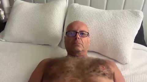 Love to please a woman for hours - Please PM online show from January 2026 11:58:02 PM
