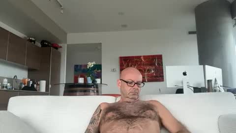 Love to please a woman for hours - Please PM online show from April 2026 06:47:02 PM