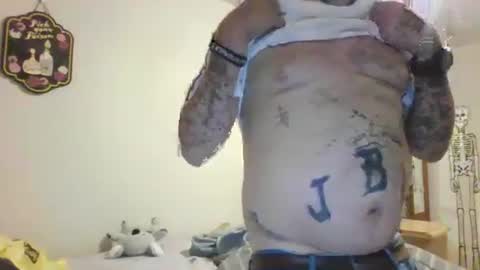 Bash online show from November 2025 02:22:01 AM