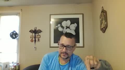 Bash online show from November 2025 04:32:02 PM