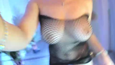 Snapshot of cupcake_izzy chatting on July 2026 06:56:02 PM cupcake_izzy online show from July 2026 06:56:02 PM