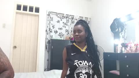 dominic and julieta... independent models online show from February 2025 12:32:01 AM