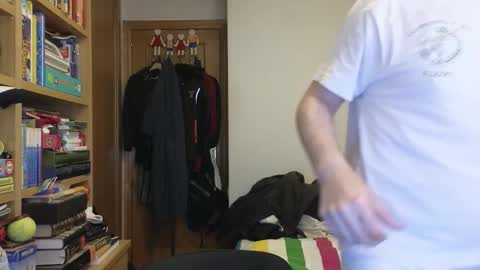 curiosillo1983 online show from March 2026 08:19:01 AM