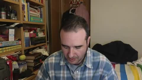 curiosillo1983 online show from April 2026 03:52:01 PM